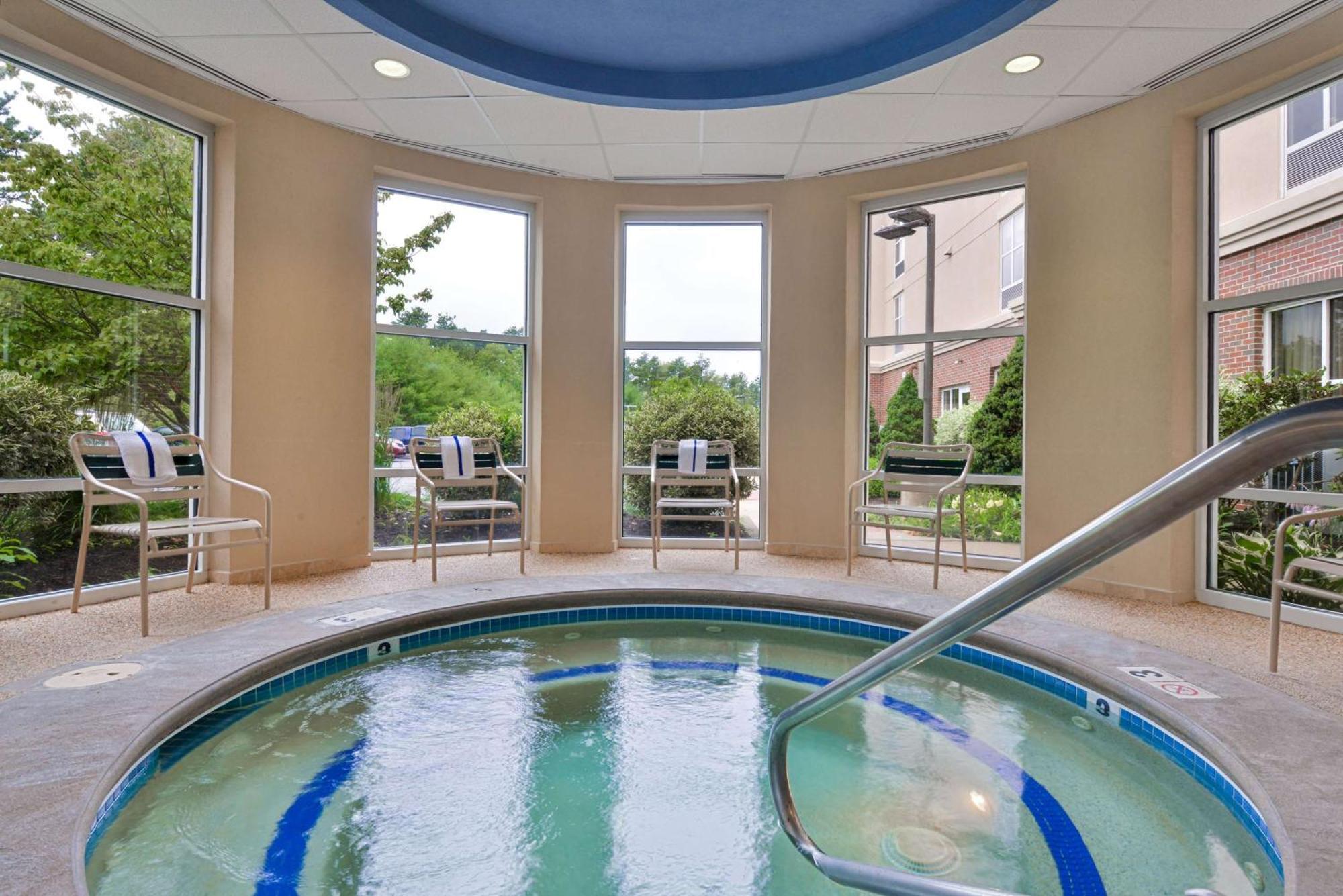 Hampton Inn & Suites By Hilton Plymouth Bagian luar foto