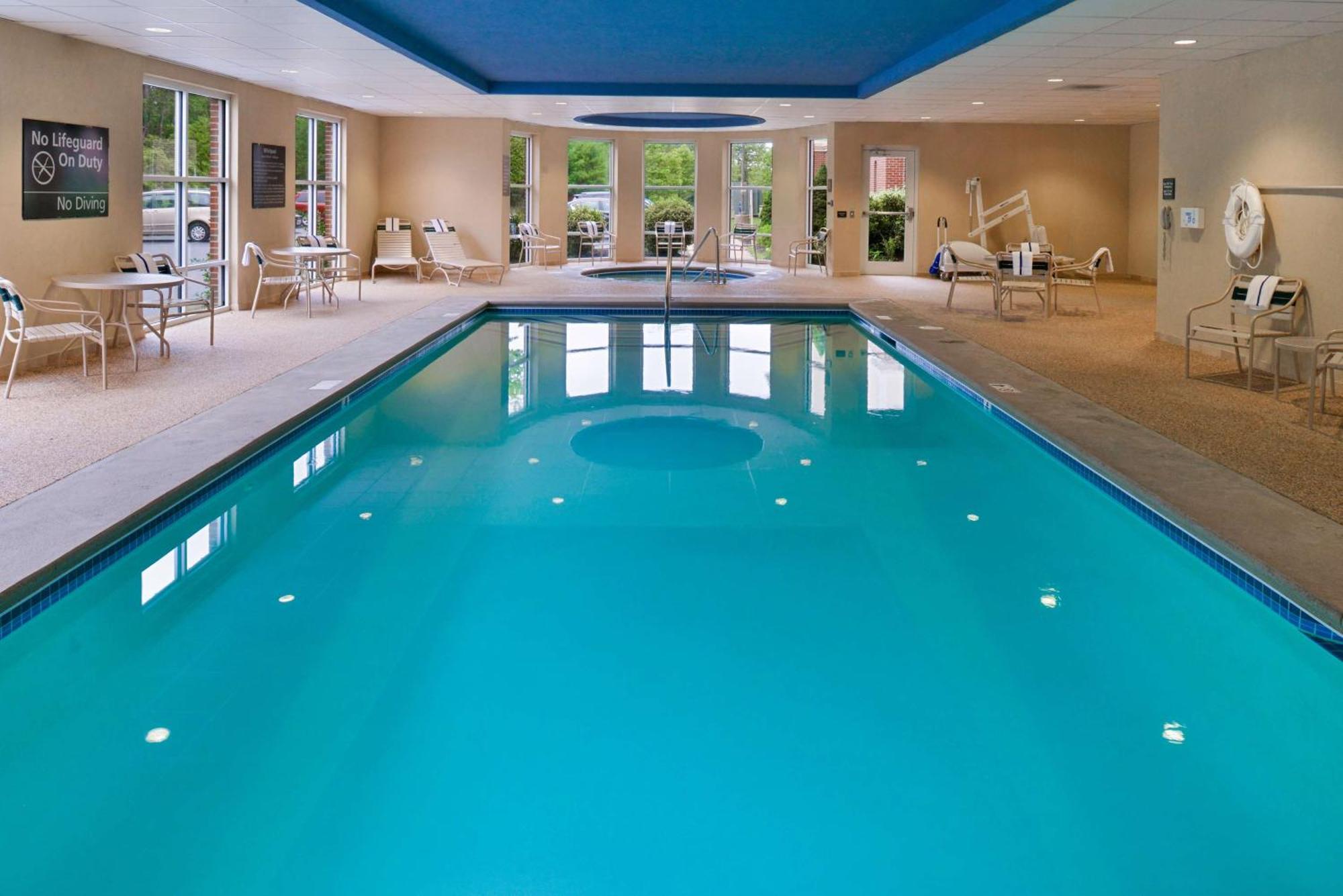 Hampton Inn & Suites By Hilton Plymouth Bagian luar foto