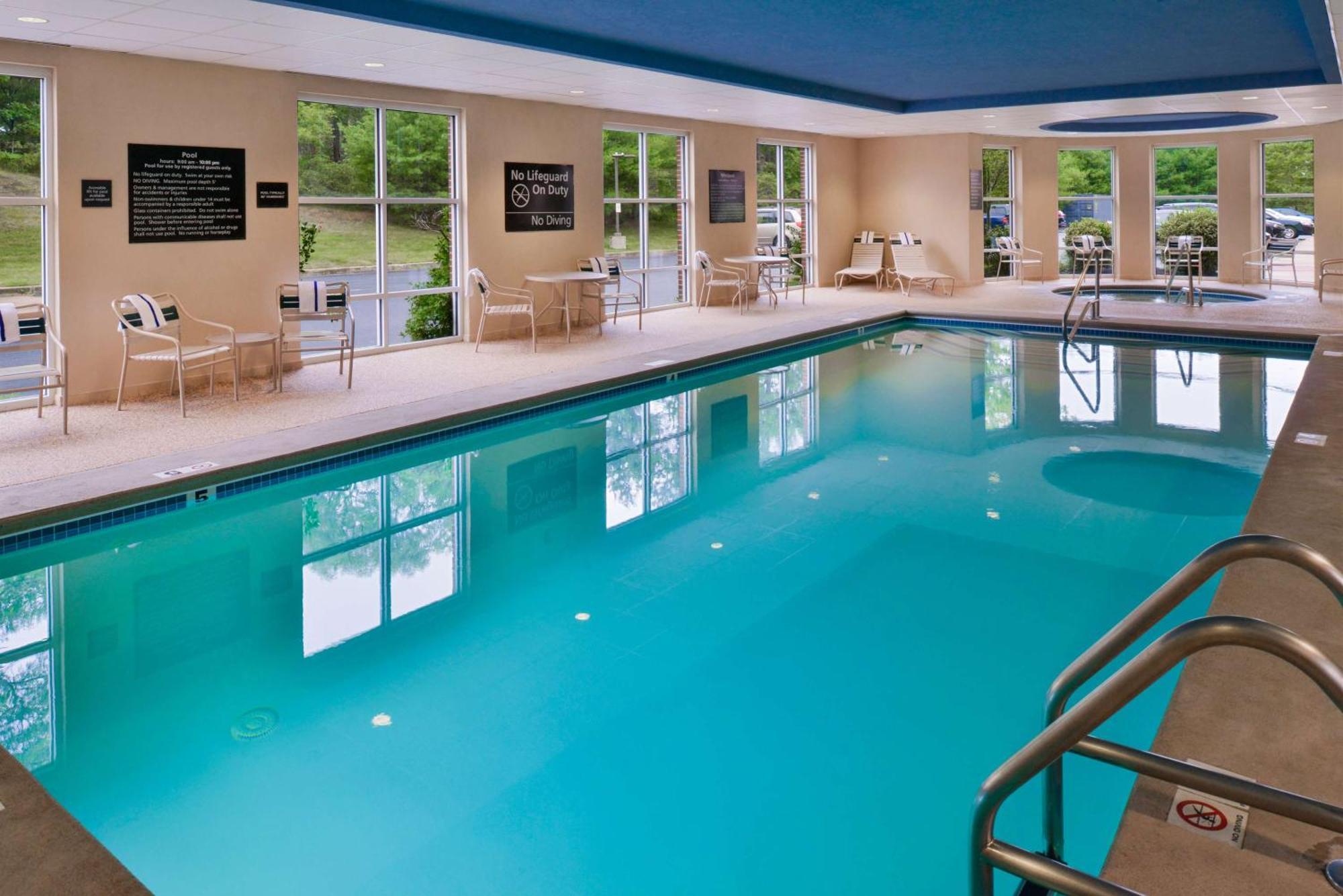 Hampton Inn & Suites By Hilton Plymouth Bagian luar foto