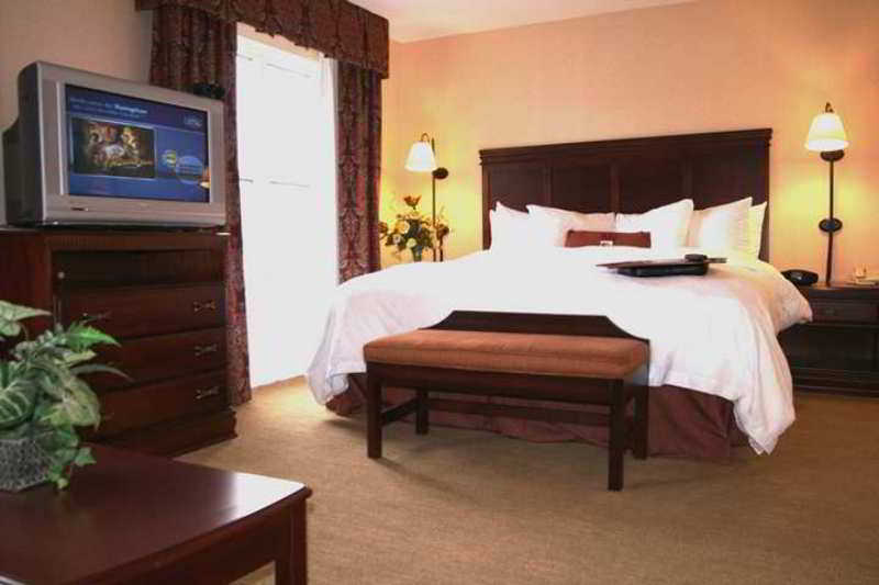 Hampton Inn & Suites By Hilton Plymouth Bagian luar foto
