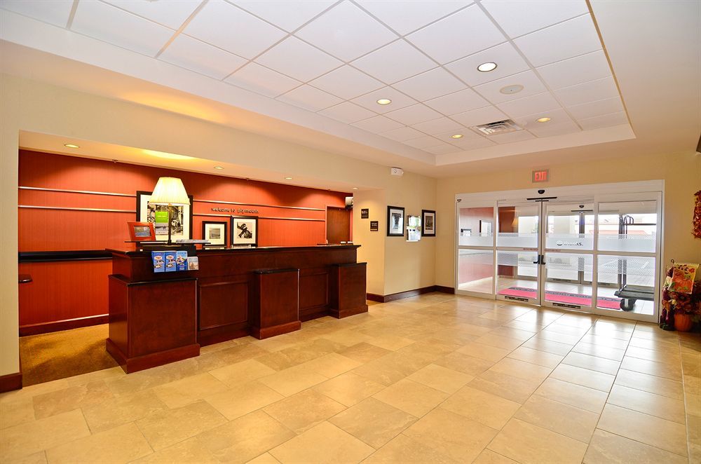 Hampton Inn & Suites By Hilton Plymouth Bagian luar foto